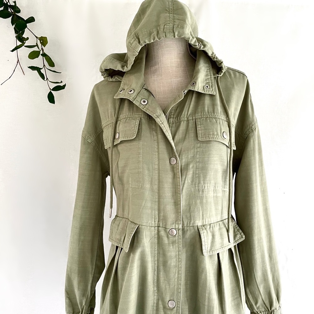 7 For All Mankind Utility Cargo Jacket w Hood Women’s Size Medium Sage Green
